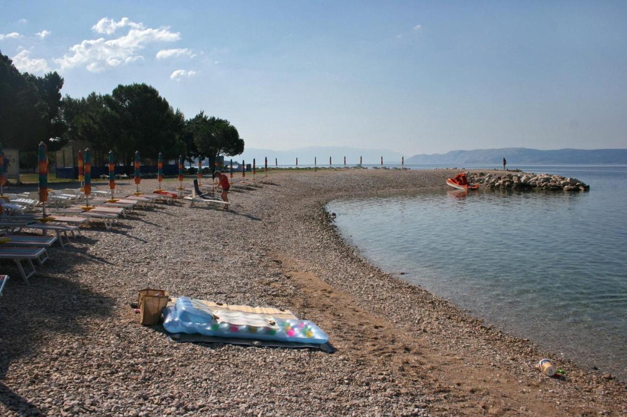 Apartments With A Parking Space Crikvenica - 11307 Exterior foto